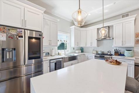 41 Bentley Avenue Jersey City NJ 07304