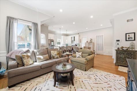 41 Bentley Avenue Jersey City NJ 07304