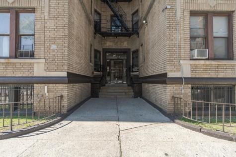 203 Harrison Avenue Jersey City NJ 07304