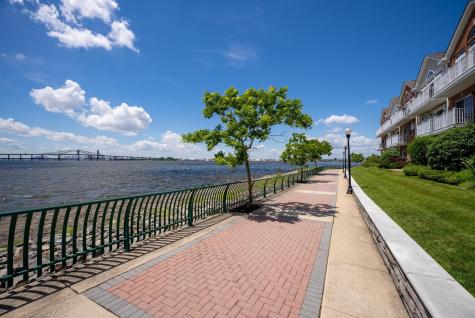 60 Tottenham Court Jersey City NJ 07305