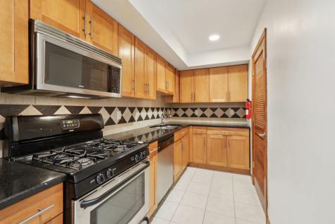 112 63rd Street West New York NJ 07093