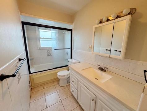 87 9th Street Bayonne NJ 07002