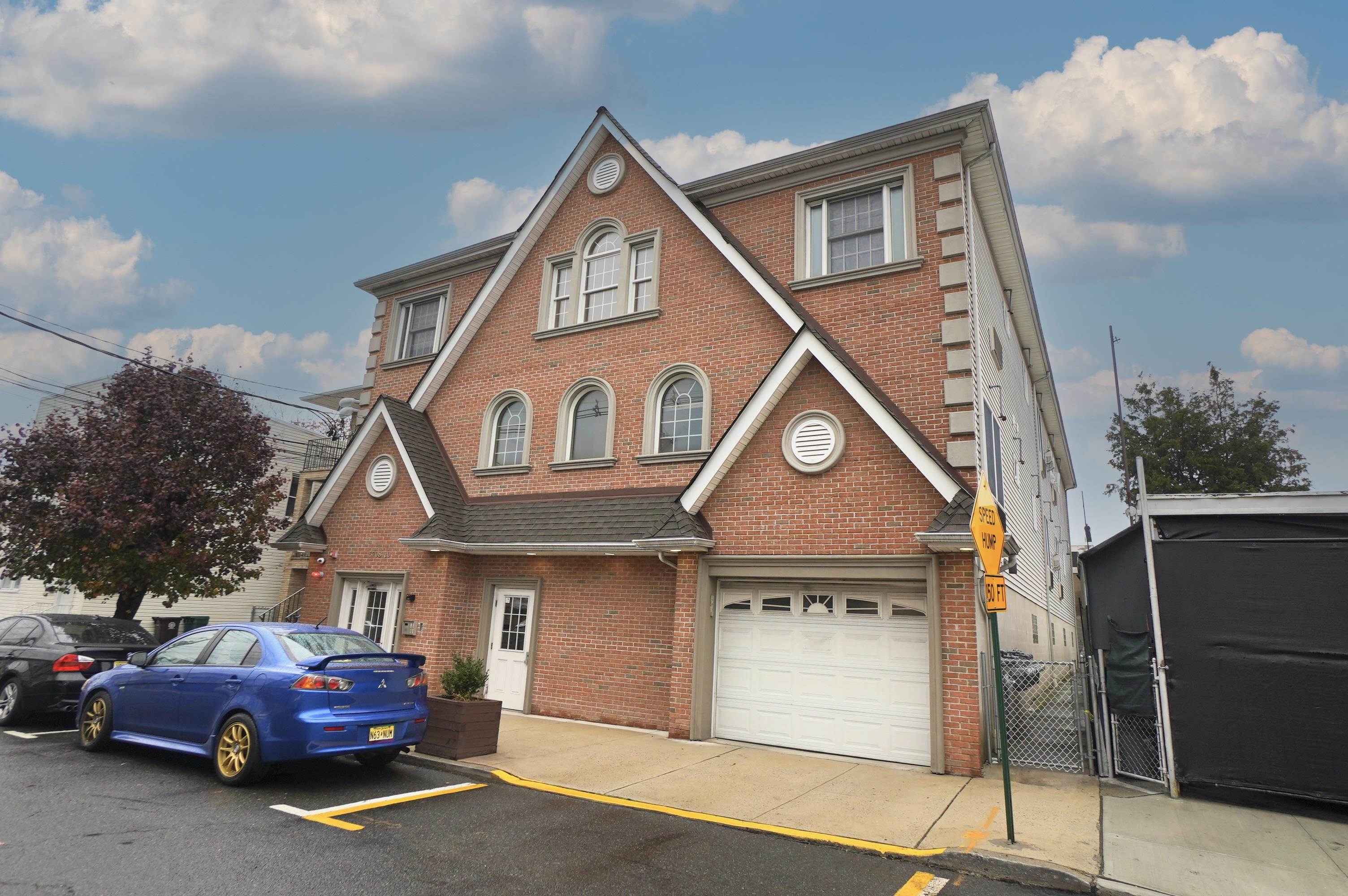 6708 Jackson Street Guttenberg NJ 07093