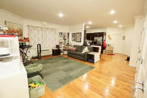 6708 Jackson Street Guttenberg NJ 07093