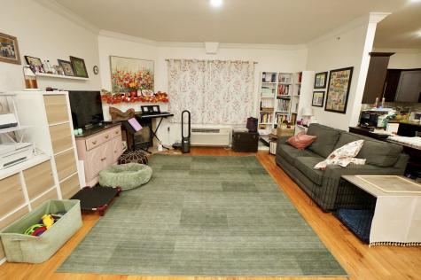 6708 Jackson Street Guttenberg NJ 07093