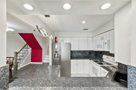 6411 Liberty Avenue North Bergen NJ 07047