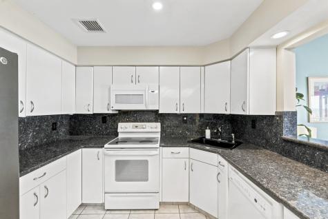 6411 Liberty Avenue North Bergen NJ 07047