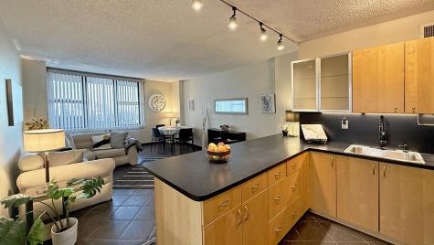 380 Mountain Road Union City NJ 07087