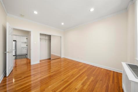 325 79th Street North Bergen NJ 07047