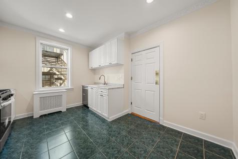325 79th Street North Bergen NJ 07047