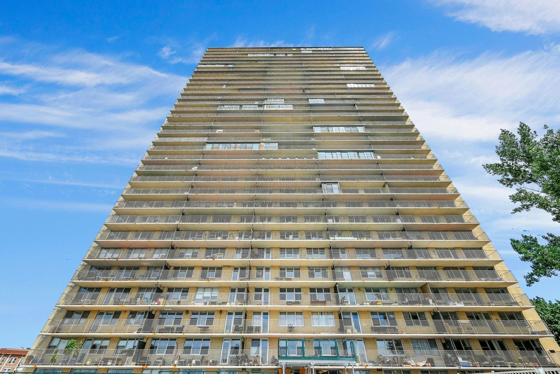 6040 Boulevard East West New York NJ 07093