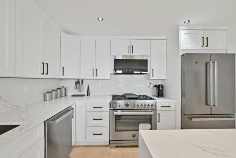 6040 Boulevard East West New York NJ 07093