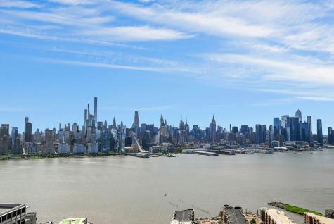 6040 Boulevard East West New York NJ 07093