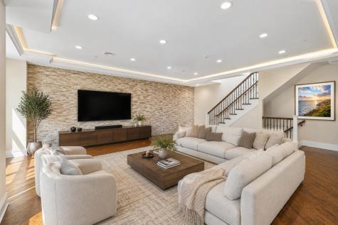 20 Marquis Court Edgewater NJ 07020