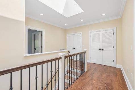 20 Marquis Court Edgewater NJ 07020
