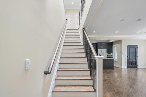 20 Marquis Court Edgewater NJ 07020