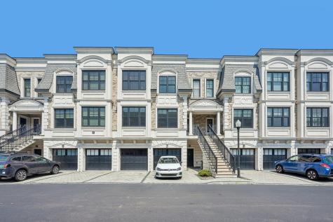 20 Marquis Court Edgewater NJ 07020
