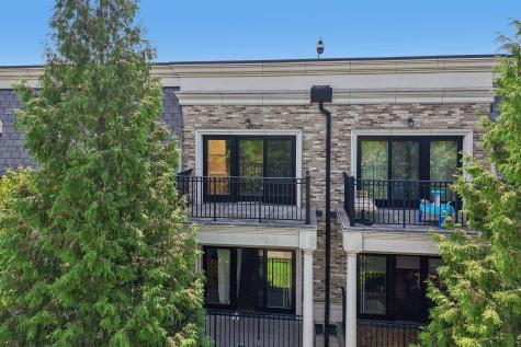 20 Marquis Court Edgewater NJ 07020
