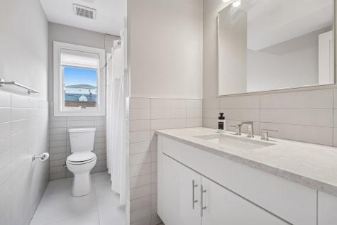 305 8th Street Fairview NJ 07022