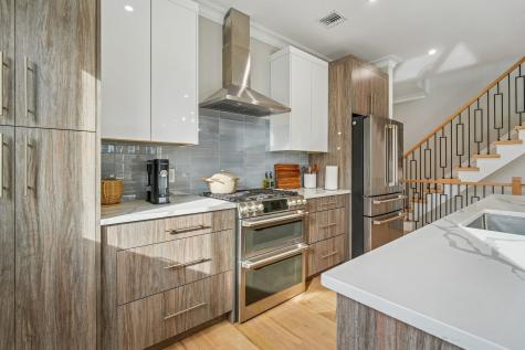 305 8th Street Fairview NJ 07022