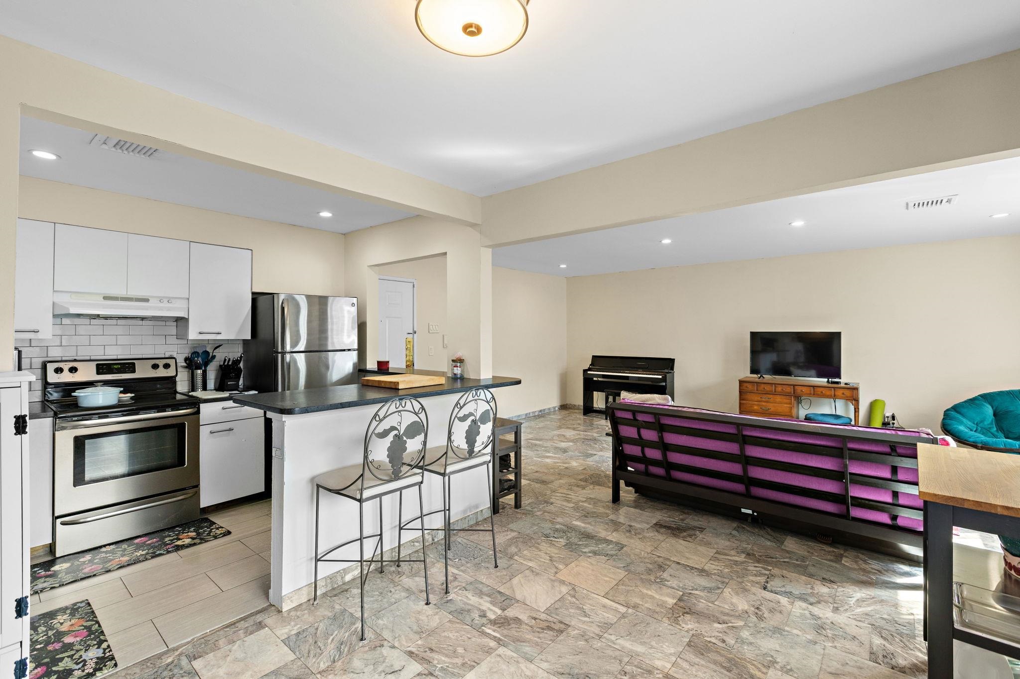 6409 Granton Avenue North Bergen NJ 07047