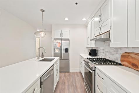 330 4th Street Jersey City NJ 07302