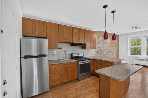 21 66th Street West New York NJ 07093