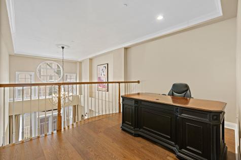 208 Shearwater Court West Jersey City NJ 07305