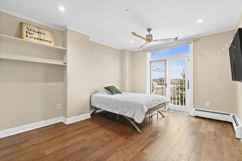 208 Shearwater Court West Jersey City NJ 07305