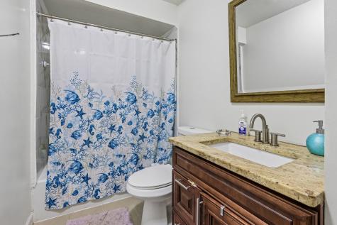 13 Zabriskie Avenue Bayonne NJ 07002
