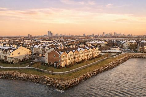 60 Tottenham Court Jersey City NJ 07305