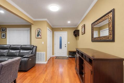 796 2nd Street Secaucus NJ 07094
