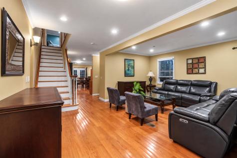 796 2nd Street Secaucus NJ 07094