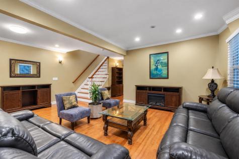 796 2nd Street Secaucus NJ 07094