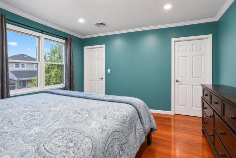 796 2nd Street Secaucus NJ 07094