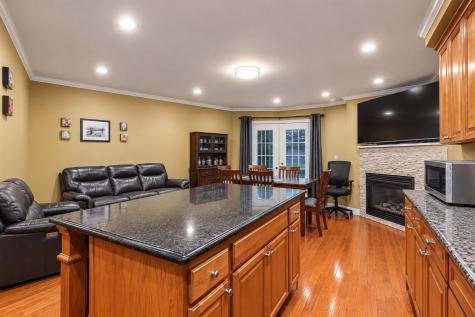 796 2nd Street Secaucus NJ 07094