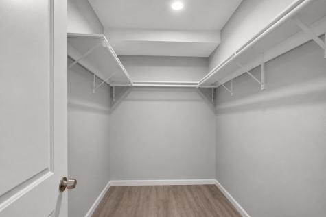 702 Harmon Cove Tower Secaucus NJ 07094