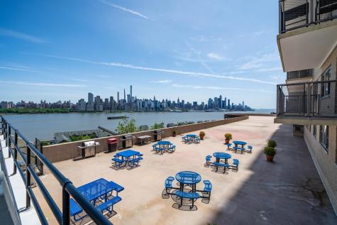6600 Boulevard East West New York NJ 07093