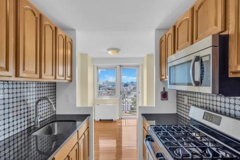 6600 Boulevard East West New York NJ 07093