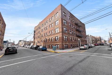 7111 Palisade Avenue North Bergen NJ 07047