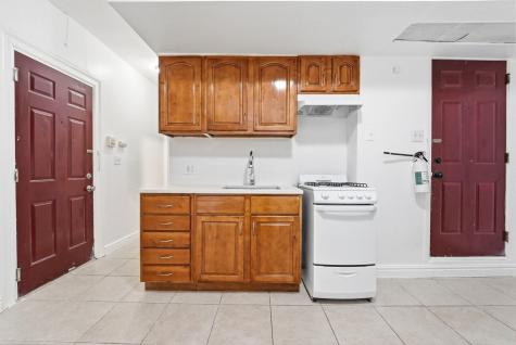 7111 Palisade Avenue North Bergen NJ 07047