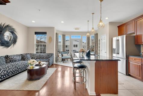 5 Creekside Court Secaucus NJ 07094