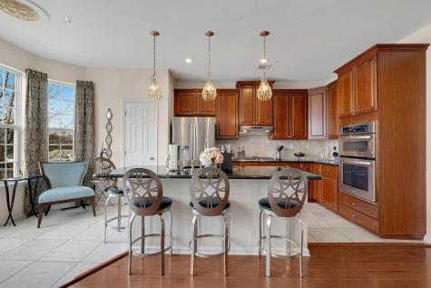 5 Creekside Court Secaucus NJ 07094