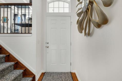 5 Creekside Court Secaucus NJ 07094