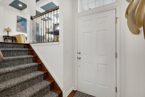 5 Creekside Court Secaucus NJ 07094