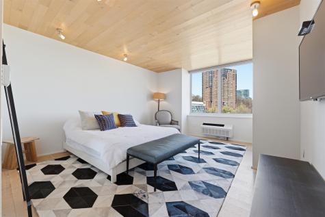 1008 Hudson Park Edgewater NJ 07020