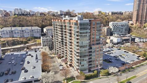 1008 Hudson Park Edgewater NJ 07020
