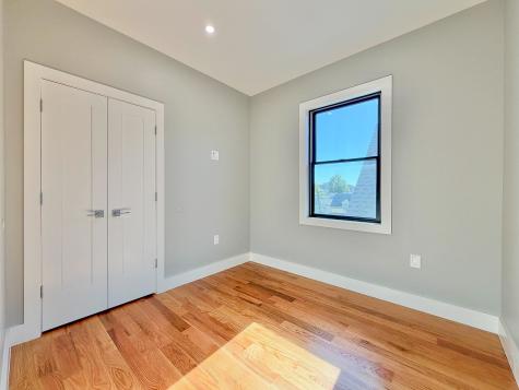 160 Prospect Avenue Bayonne NJ 07002-160