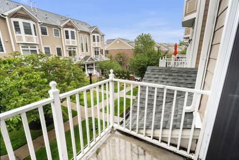 338 Oswego Court West New York NJ 07093