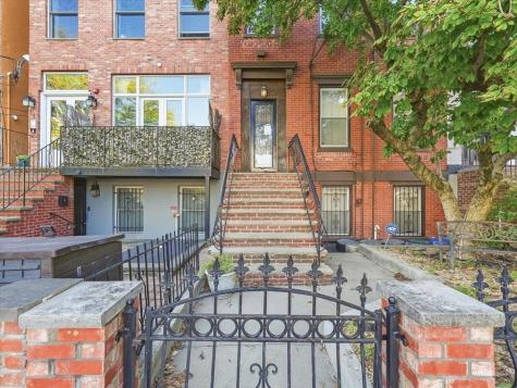 35 Waverly Street Jersey City NJ 07306